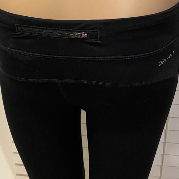 Nike Dri-Fit Epic Run Running Capri Cropped Leggings Tights Black Size Small VGC - Picture 4 of 6